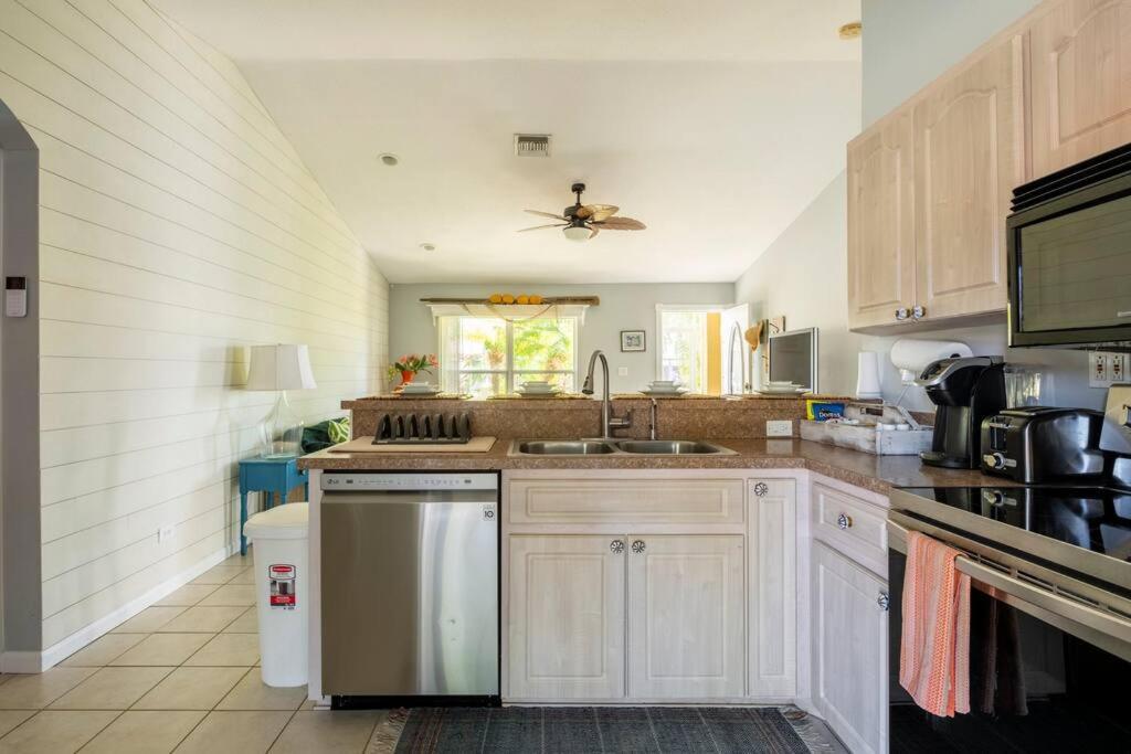 Tropical Island Escape Near Disney, Beach, Cruise Merritt Island Exterior foto